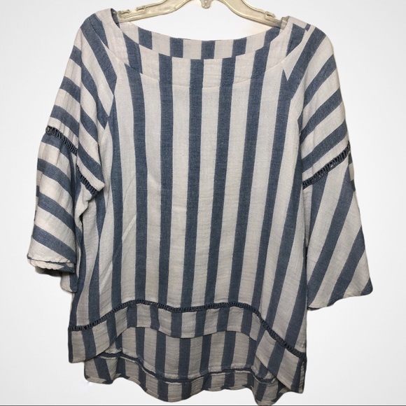 Listicle High Low Bell Sleeve Boho Top Medium - Picture 2 of 9